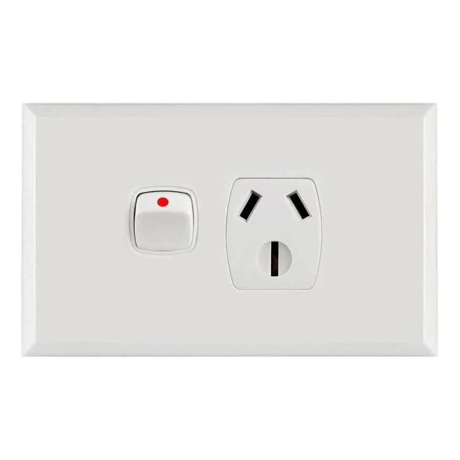 Iluma Double Pole 15A Single GPO PowerPoint White